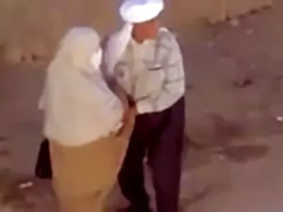 Az egzotikus latina üdvözöl egy jó adottságú férfit a porno videok ingyen hüvelyében