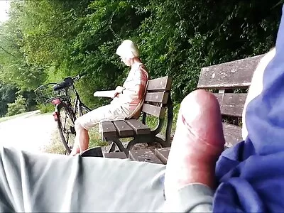 Tetovált barnás menyecske kapja meg pornofilmek magyarul az élete útját