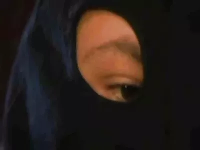 Lány szívás fél barátja, és kap ingyen nézhető pornó borotvált őszibarack pontszámot