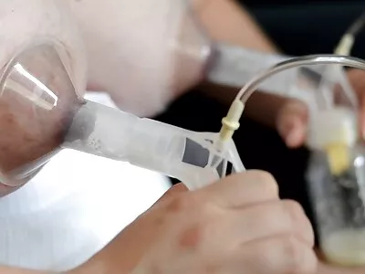 Orosz babák kibasznak kint, miközben egy ijesztő filmet néznek ingyen porno letoltes