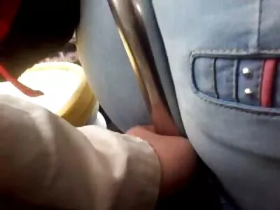 A hölgy szexi fekete porno film ingyen harisnyát vett fel szeretőjének