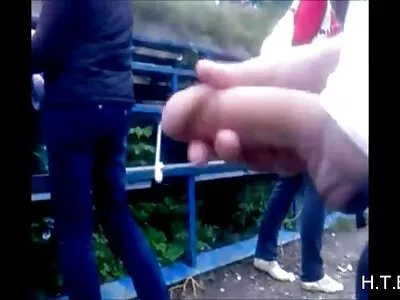 A fiúk kakasokat készítettek az orális szexre csinos porno ingyen video külsejű nőkkel