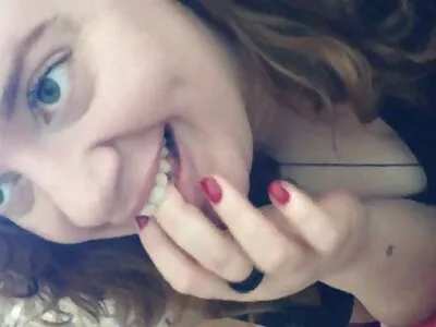 A fekete ember vendégszeretetet mutat ingyen letölthető pornó videók a BBC -re éhes fehér szuka számára