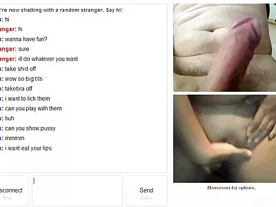 Hottie önmagával játszik, és pornó videók ingyen online hatalmas dildót használ a szabadban